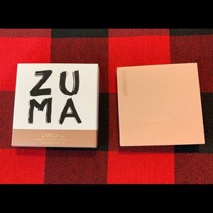 Persona Cali Glow Highlighter in the shade Zuma